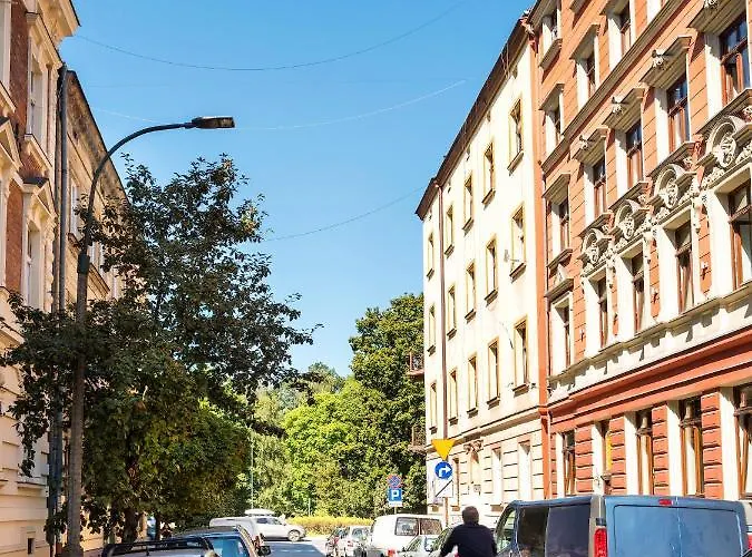 Silent Blue / Kochanowskigo St